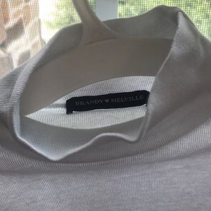 Brandy Melville white turtle neck NEW